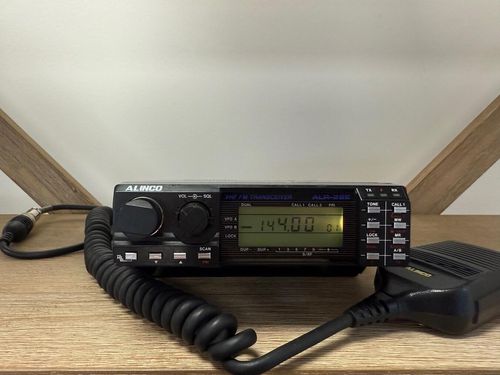 YAESU FT-8000 中古 Second Hand Yaesu FT-8000 - radioworld