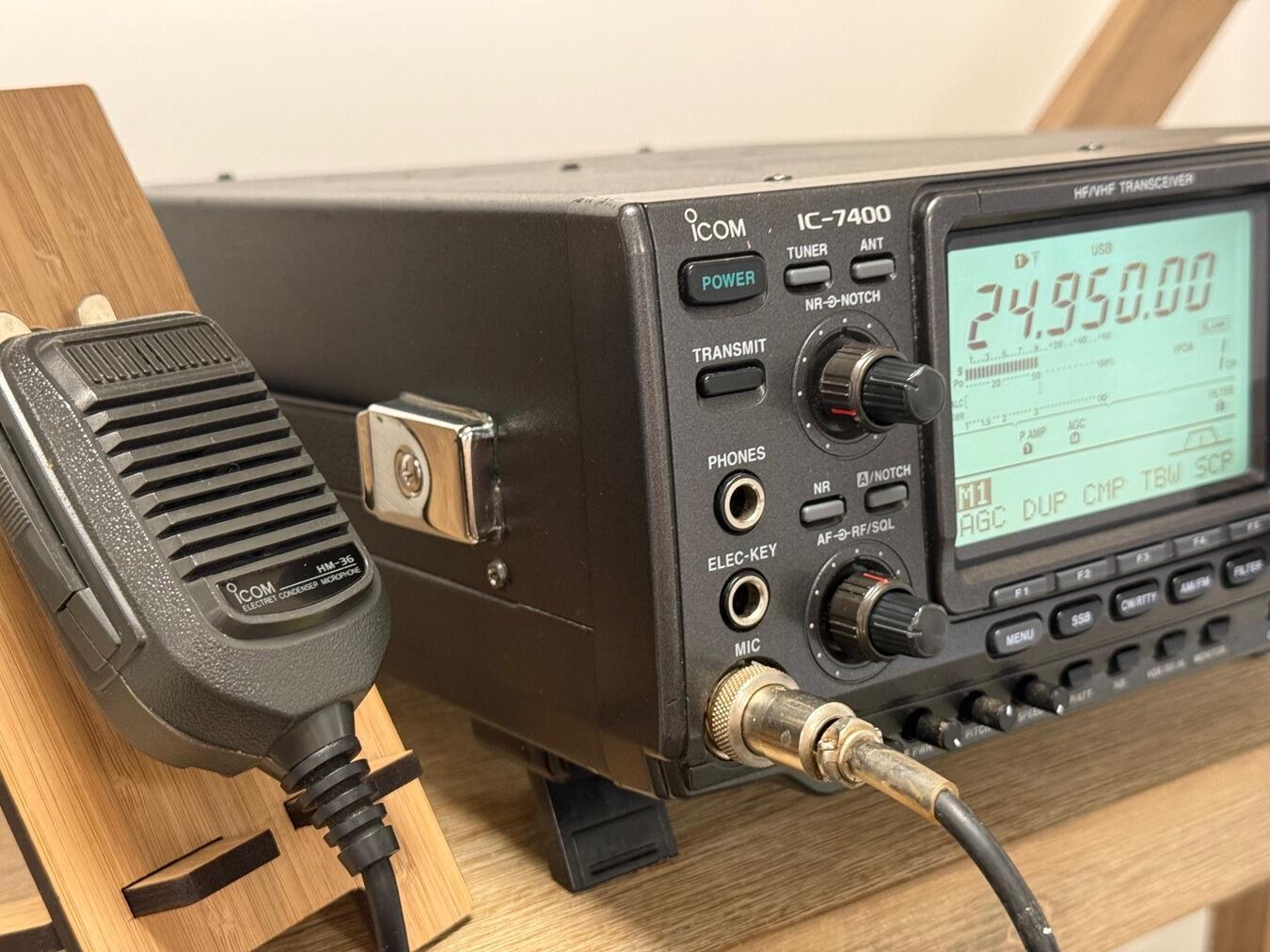 Icom IC-7400 無線電 Icom IC-7400 無線電