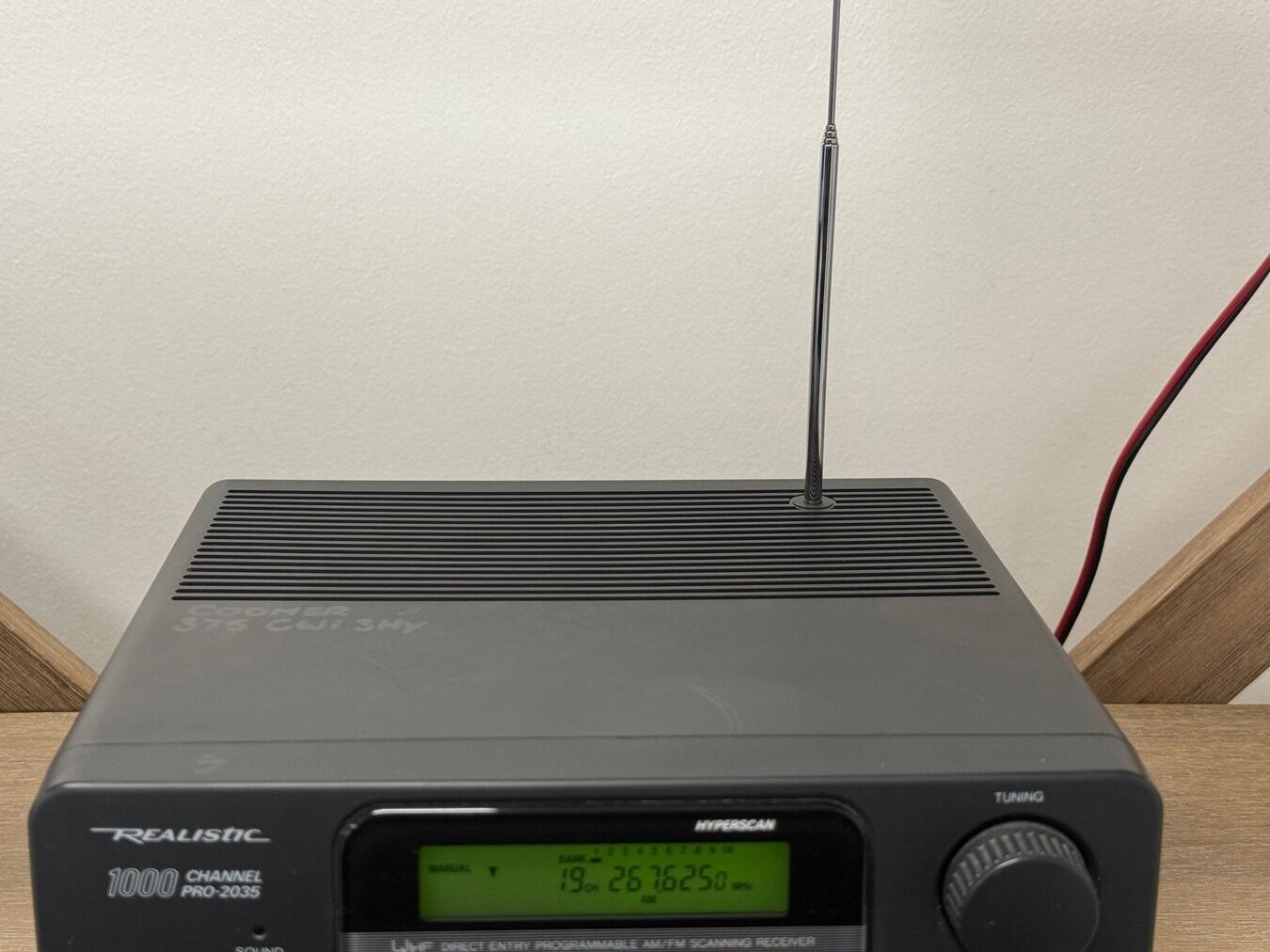 Second Hand Realistic PRO-2035 1000 Channel Base Scanner | Radioworld UK