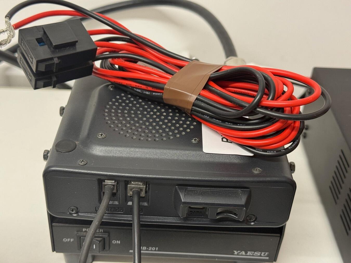 Second Hand Yaesu FTM‑400XDE Dual Band C4FM Fusion Transceiver