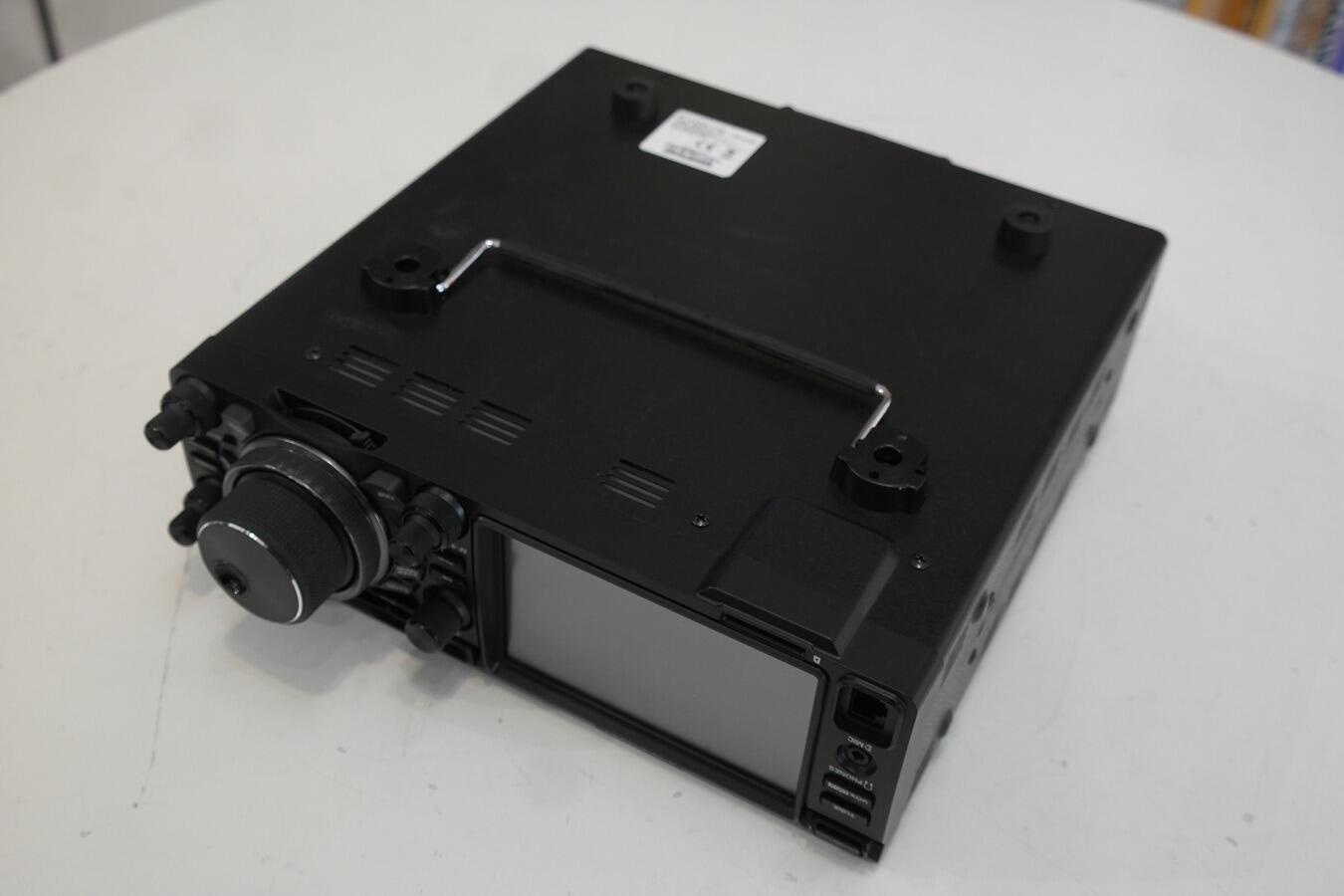 Second Hand Yaesu FTDX10 HF/50MHz SDR Transceiver – Hybrid SDR