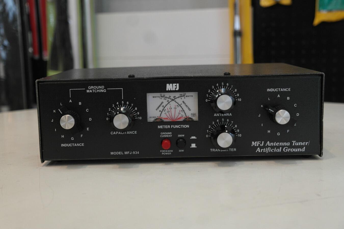Second Hand MFJ-934 Antenna Tuner & Artificial Earth | Radioworld UK