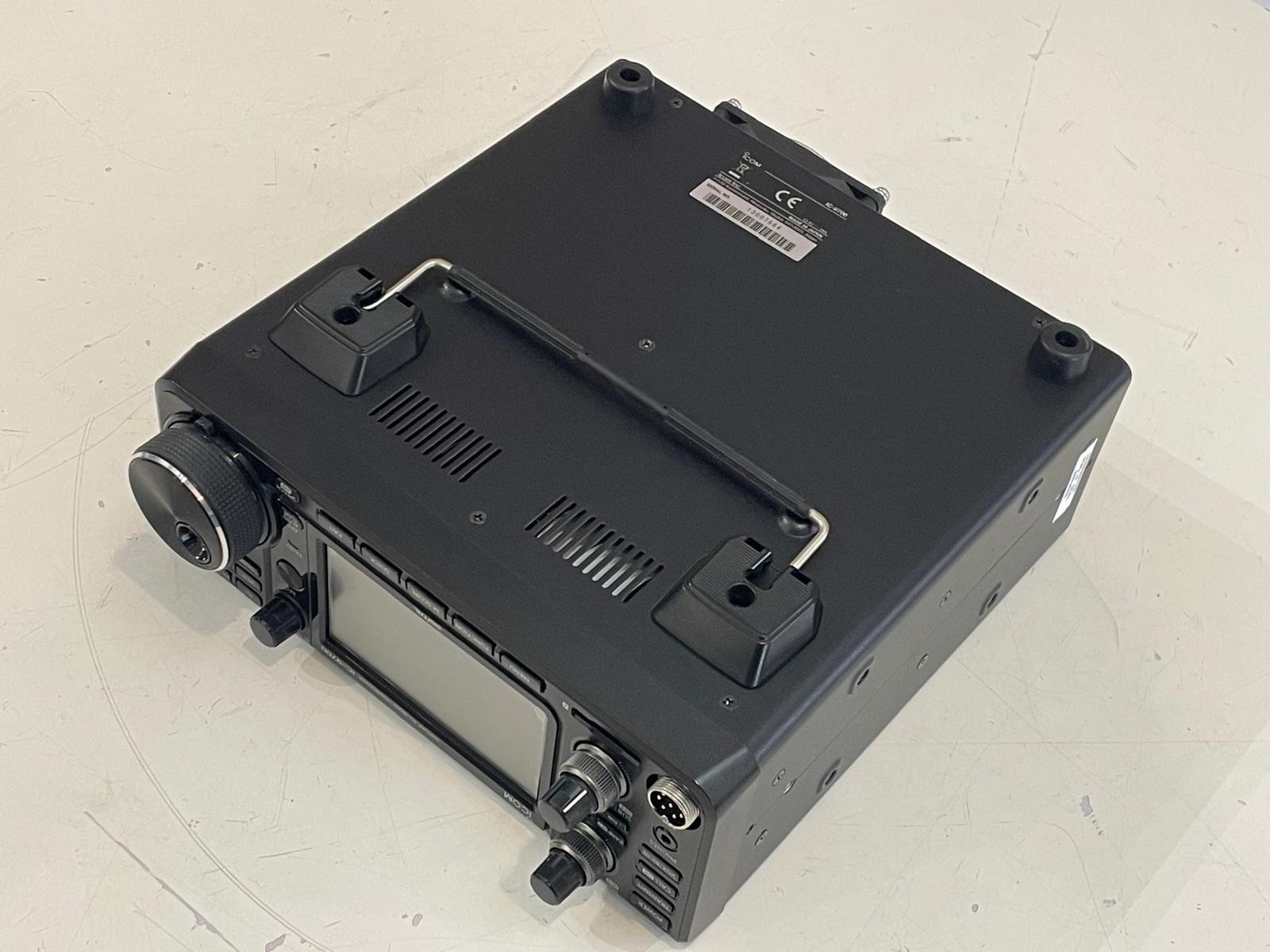 Second Hand Icom IC-9700 Dual Band VHF UHF Transceiver - Radioworld UK