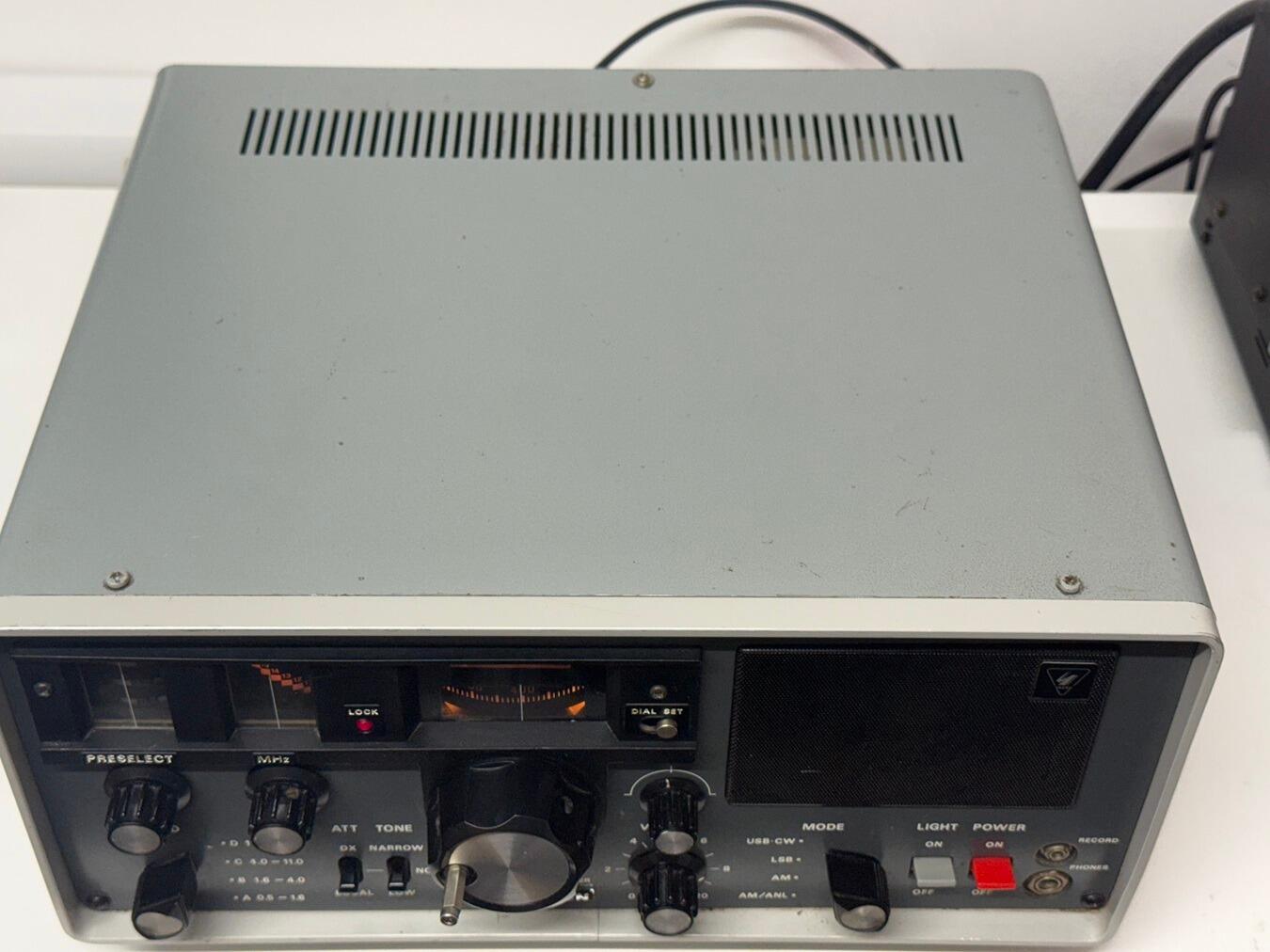 Hf Comms Riggers Rescue Rig Yaesu FRG‑7 HF Communications Receiver – Working, Needs TLC