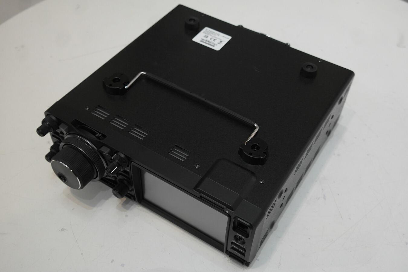 Yaesu FTDX10 installed in amateur radio shack setup