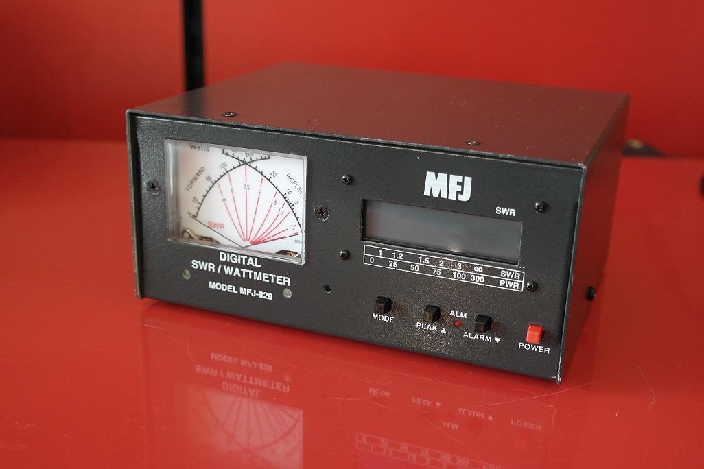 Second Hand MFJ828 Digital SWR/Wattmeter/Frequency Counter