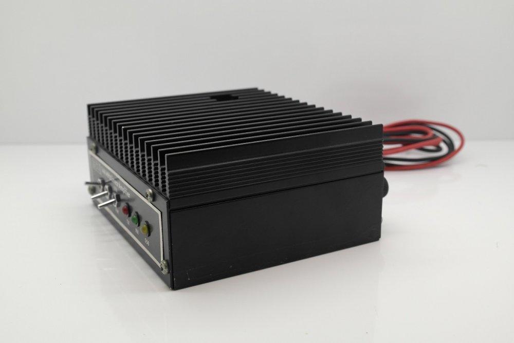SL-200S リニアアンプ オールモード、オールトランジスタ リニアアンプ SL-200S サニー