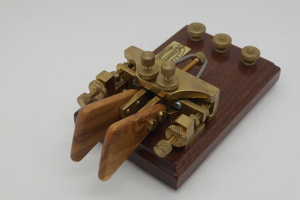 CRI Dual Paddle Brass Morse Key
