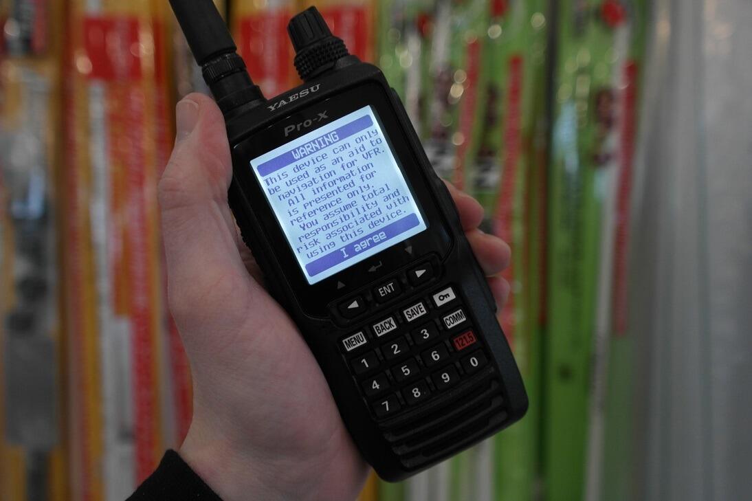 Second Hand Yaesu FTA550AA Handheld Airband Transceiver - Radioworld UK