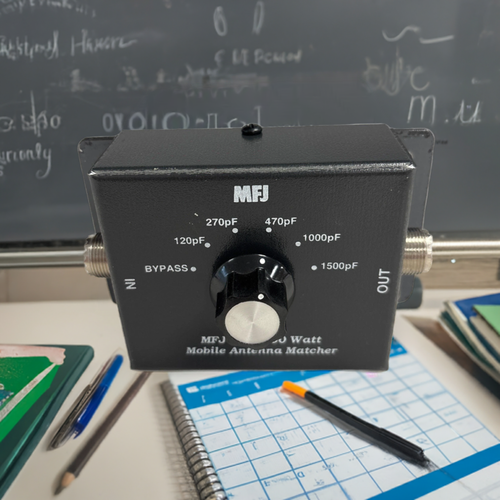 トランシーバー HF Band Antenna Tuner WELZ AC-200 トランシーバー HF Band Antenna Tuner WELZ AC-200