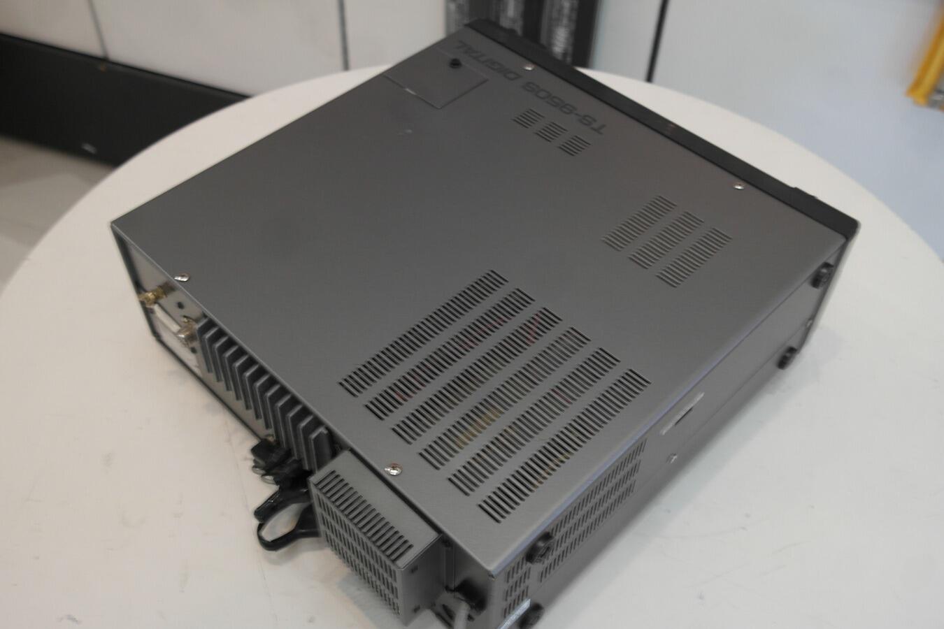 Second Hand Kenwood TS-950SD HF Transceiver 100W Base Station | UK