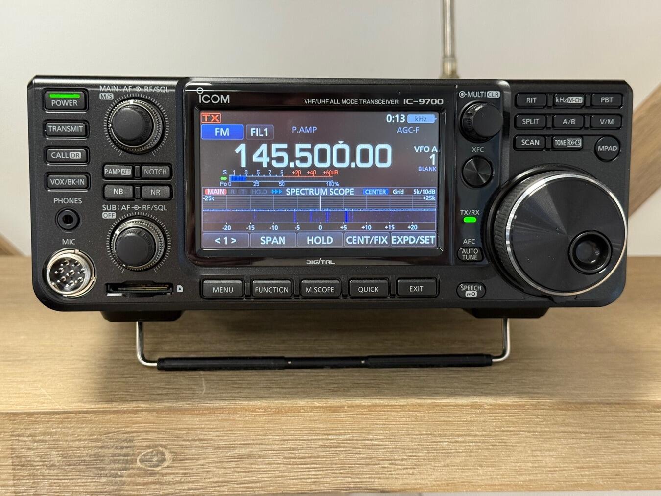 Second Hand Icom IC-9700 Dual Band VHF UHF Transceiver - Radioworld UK