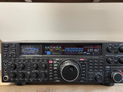 Second Hand Yaesu FTDX-10 HF/50 MHz Hybrid SDR Transceiver