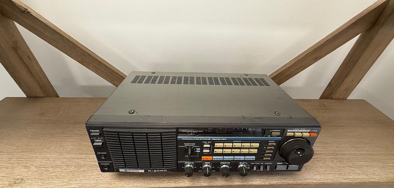 ☆動作品☆KENWOOD R-2000 受信機 ケンウッド R-2000 HF帯 受信機