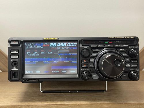 YAESU FTDX-10（used）　50W Second Hand Yaesu FTDX-10 HF/50 MHz Hybrid SDR Transceiver