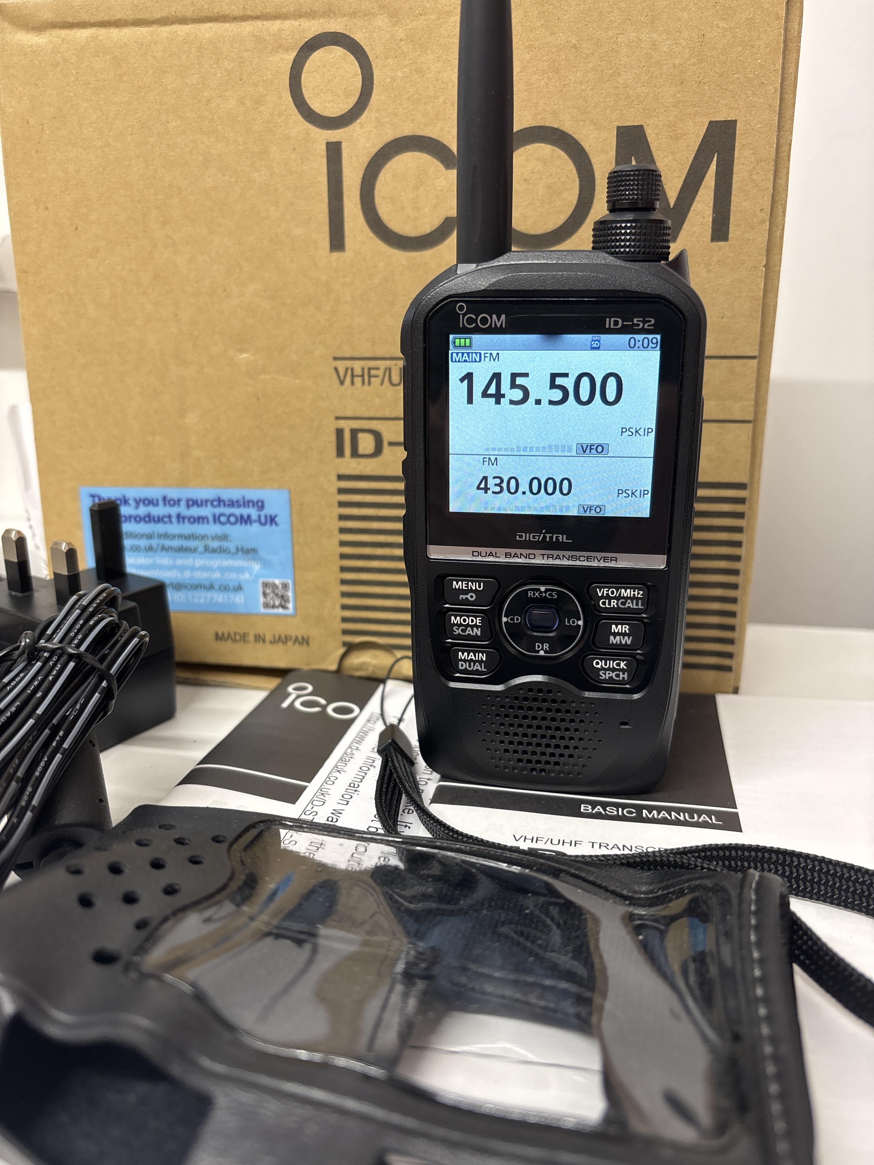 Second Hand Icom ID‑52E D‑STAR Digital Handheld Transceiver