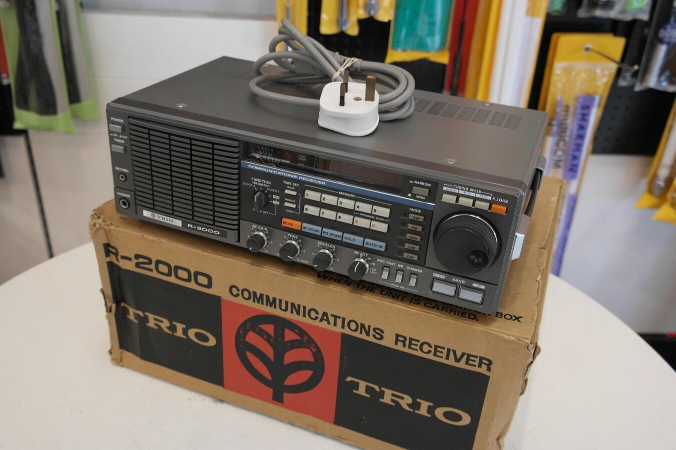 Second Hand Trio R-2000 HF Receiver – Classic Shortwave Receiver