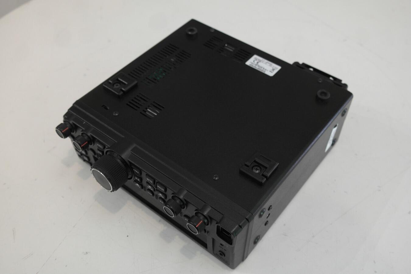 Second hand yaesu ft-450d with auto antenna tuner - Radioworld UK