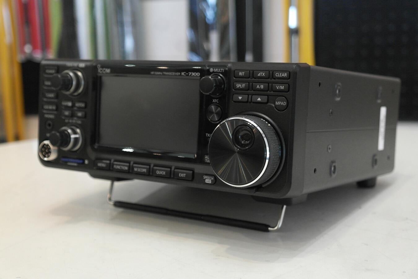Icom IC-7300S HF/50MHz トランシーバー 本体 Second Hand Icom IC-7300 HF/50MHz SDR Transceiver | Radioworld UK