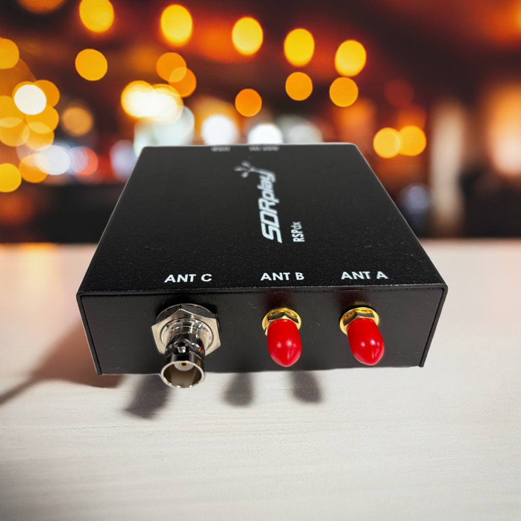 Second Hand SDRplay RSPdx Wide Coverage SDR Receiver - Radioworld UK