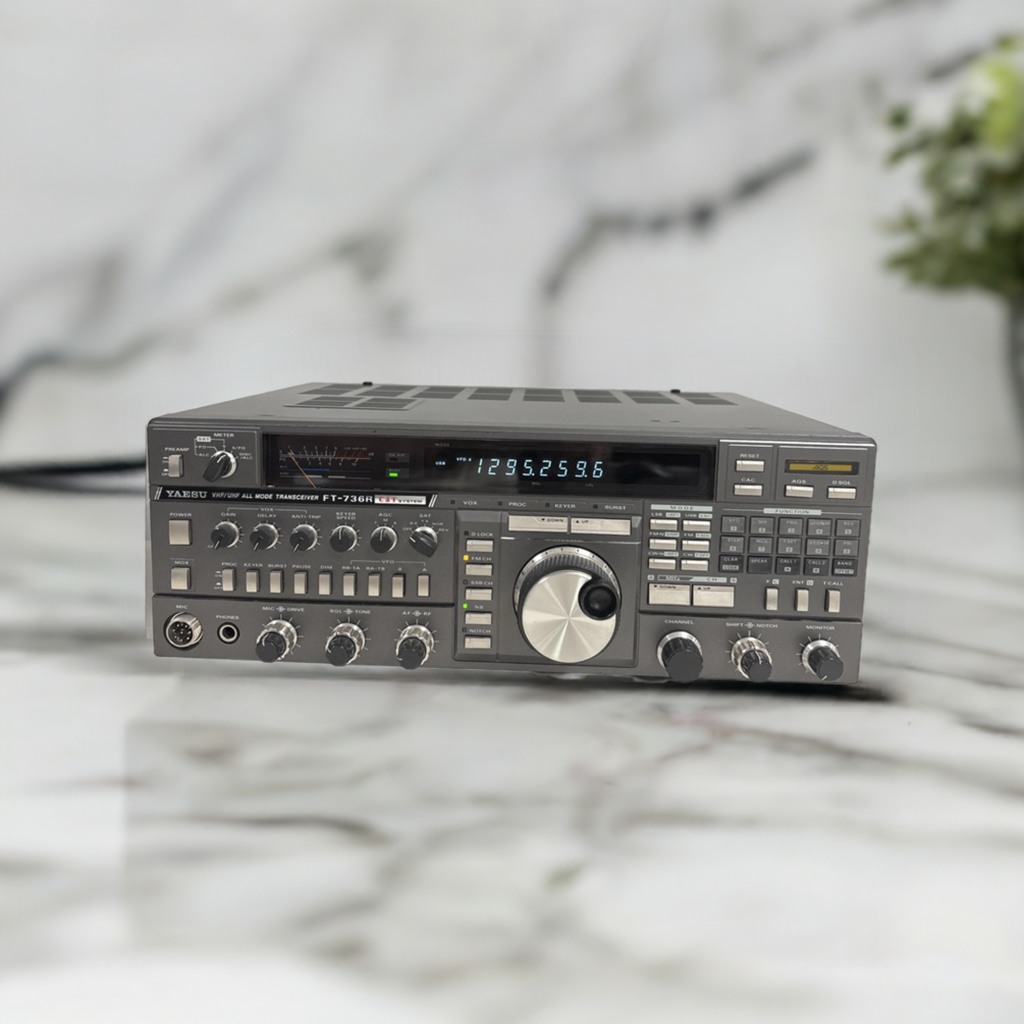 Second Hand Yaesu FT-736R Quad Band Transceiver - Radioworld UK