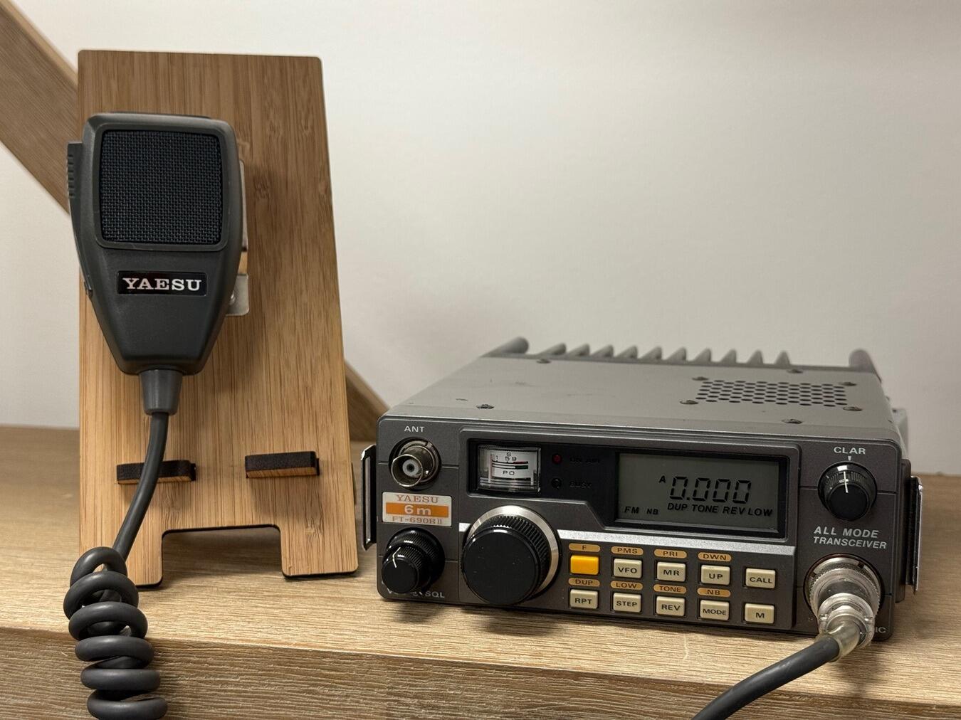 Second Hand Yaesu FT-690R II 6m All-Mode Transceiver | Radioworld UK