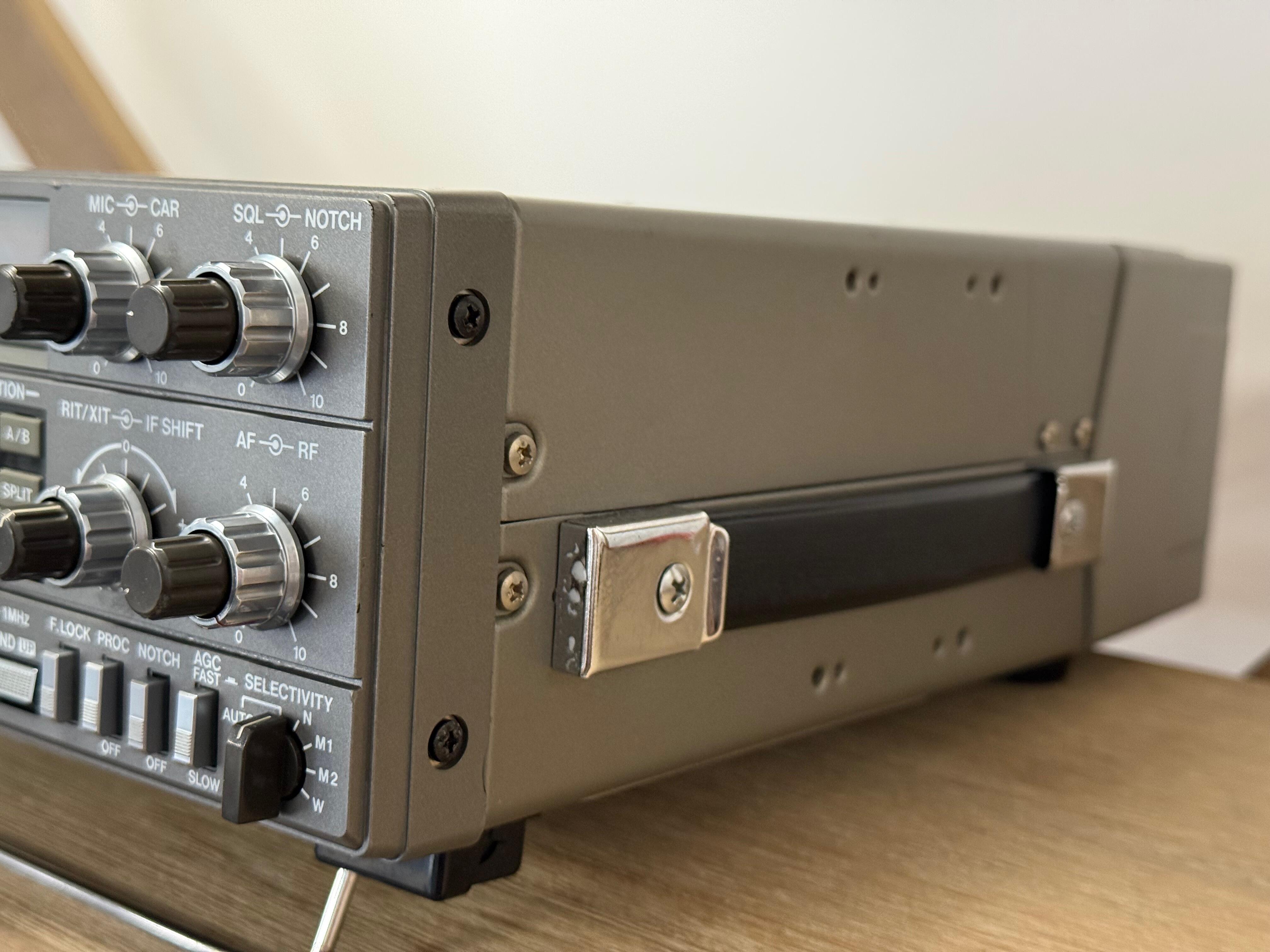 Second Hand Kenwood TS-440S HF Transceiver – Radioworld UK