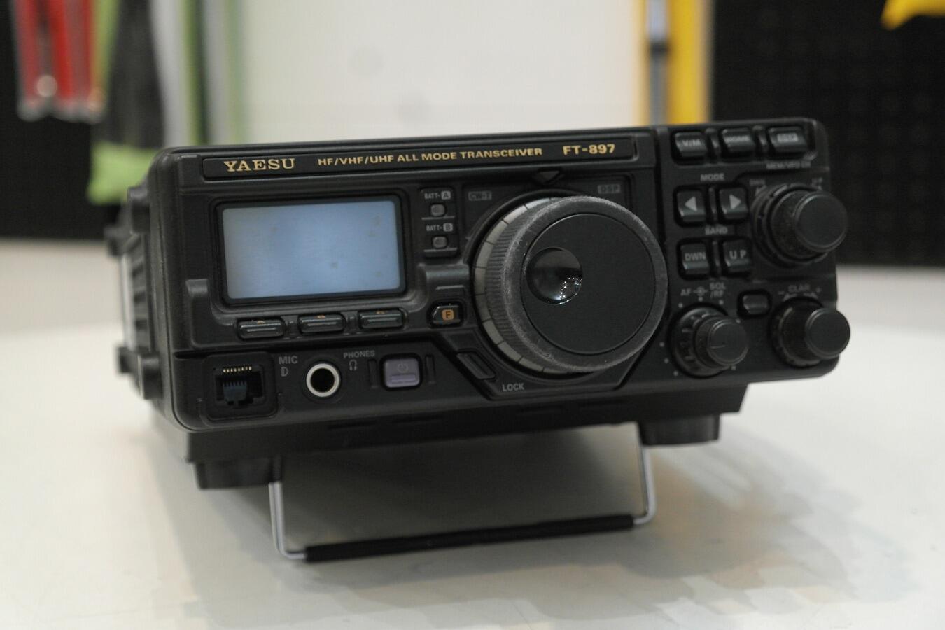 Second Hand Yaesu FT-897D Multiband Portable Transceiver (With FP