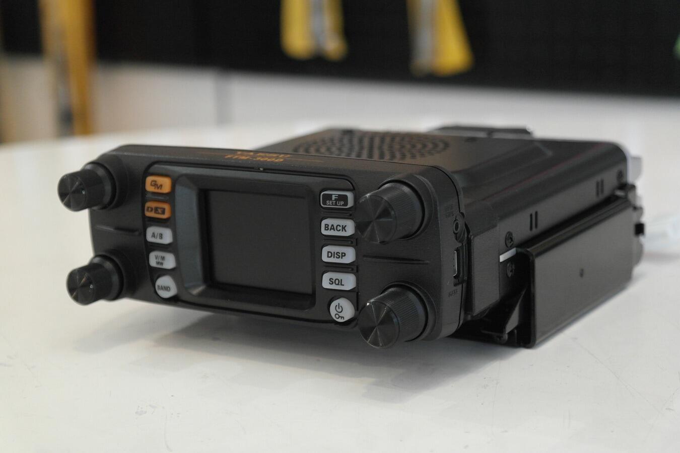Second hand yaesu ftm300 dual band vhf uhf digital c4fm mobile