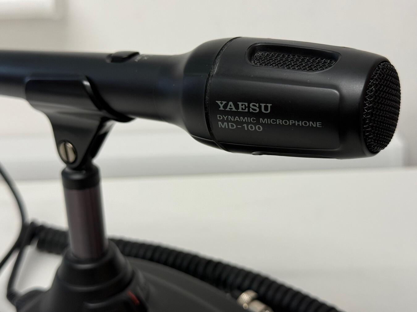 Second Hand Yaesu MD-100A8X Desktop Microphone | Radioworld