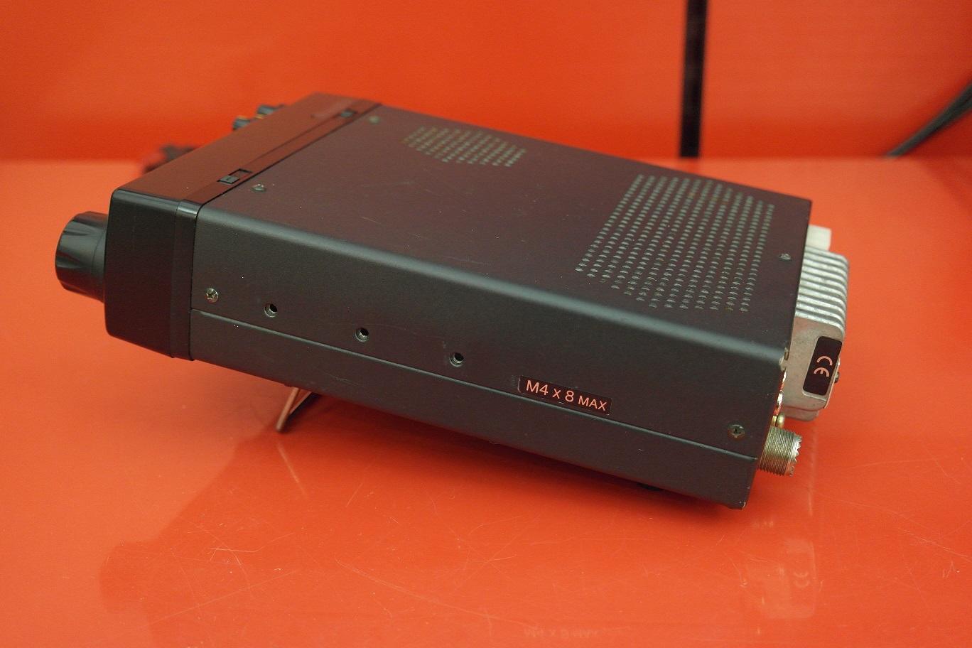 Second Hand Alinco DX70TH HF & 6m Transceiver Radioworld UK