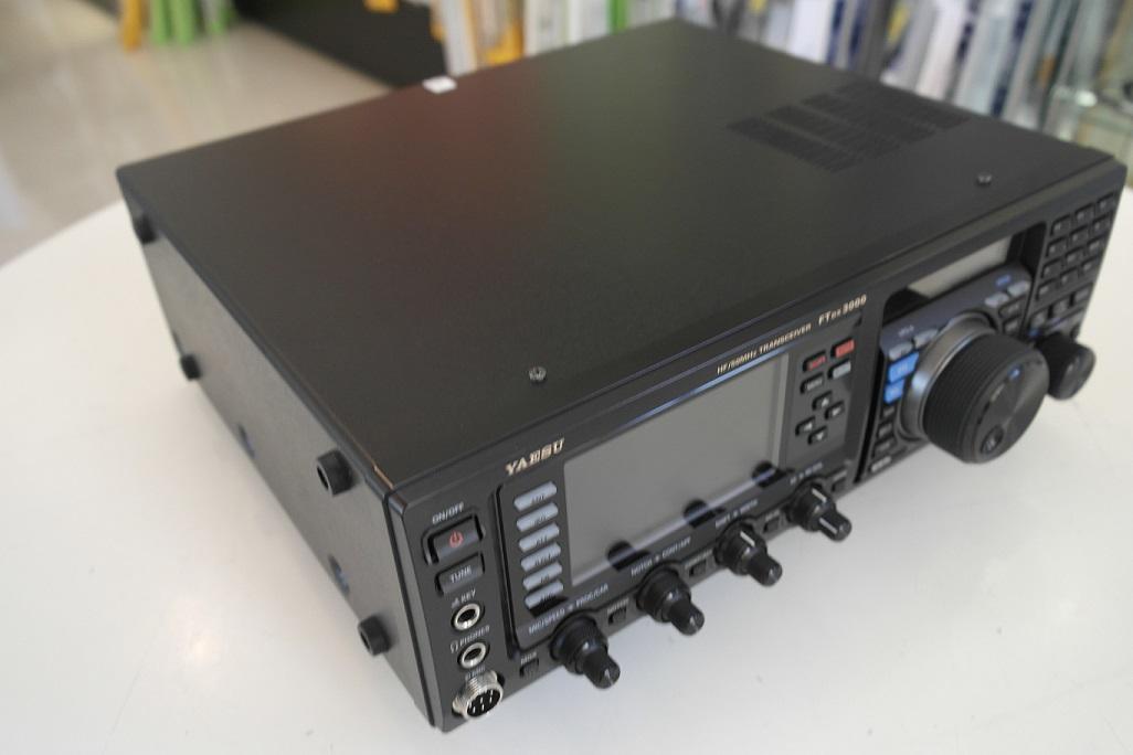 ヤエスFTDX3000 TRANSCEIVER　中古並 Yaesu FTDX3000 Amateur Transceiver, FTDX3000D