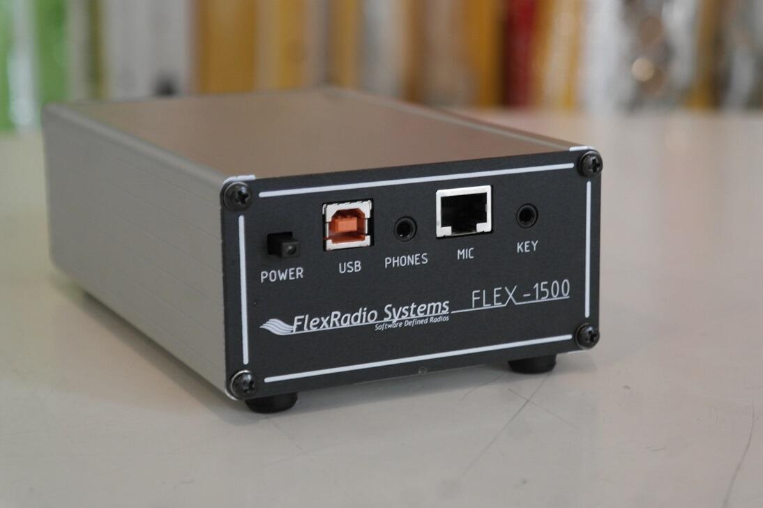 Second Hand FLEX-1500 SDR Transceiver 1