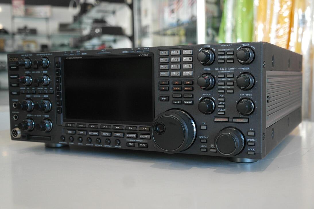 Second hand icom ic-7800 mkii hf base station transceiver - Radioworld UK