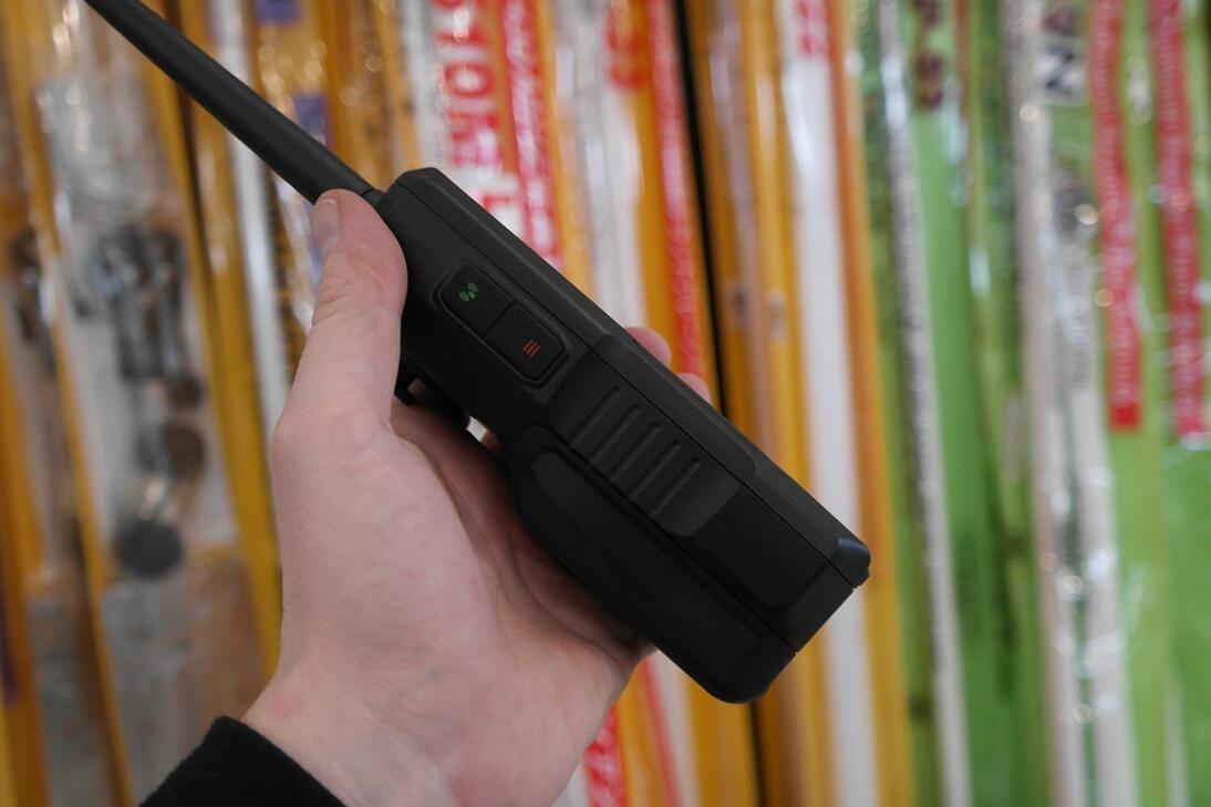 Scanner Portatile Uniden SDS-100E - Ricevitore Frequenze 25-1300 MHz Per Radio AM, FM, Digitale E Altro - Foto 3