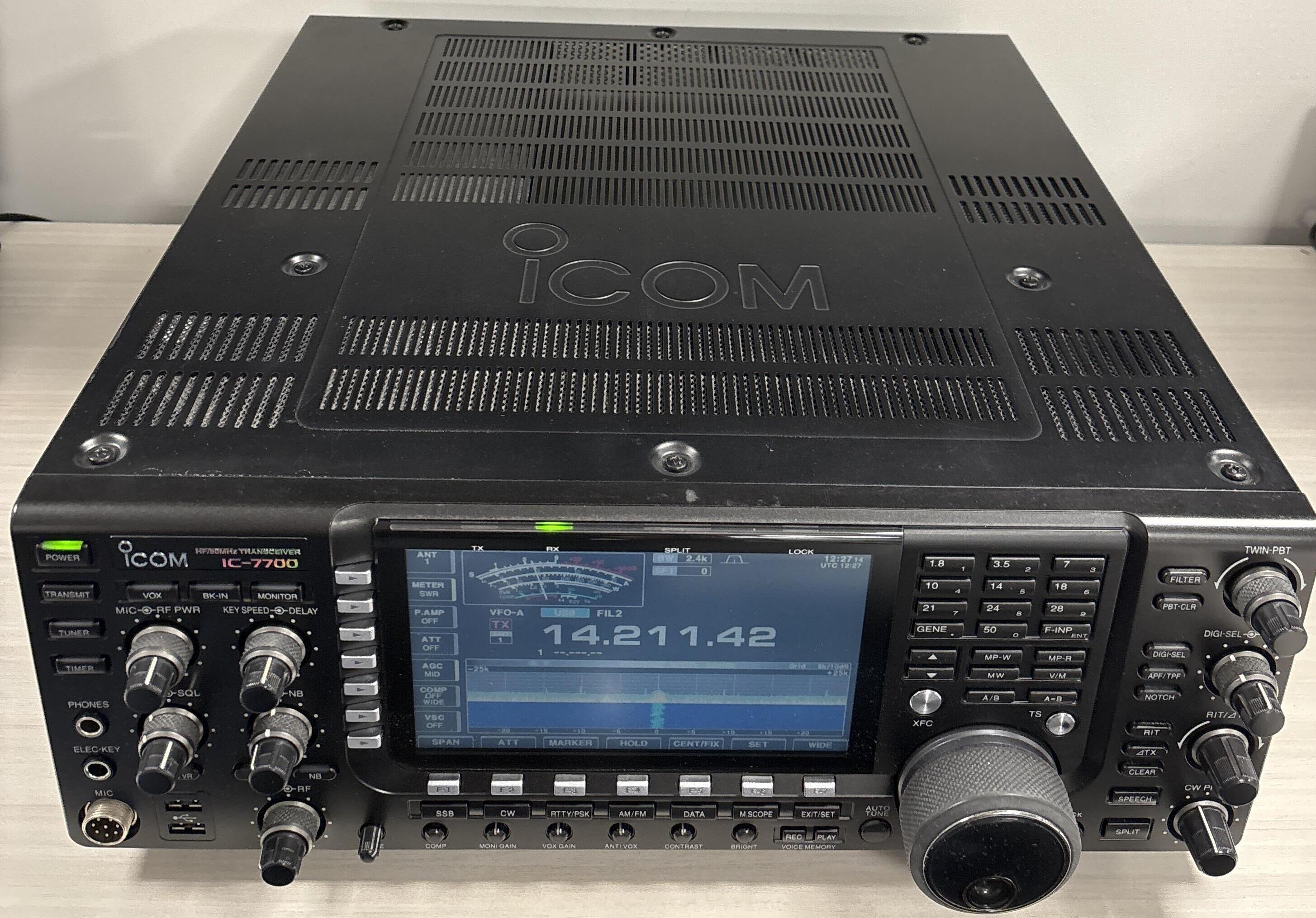Second Hand Icom IC-7700 Base Station Transceiver