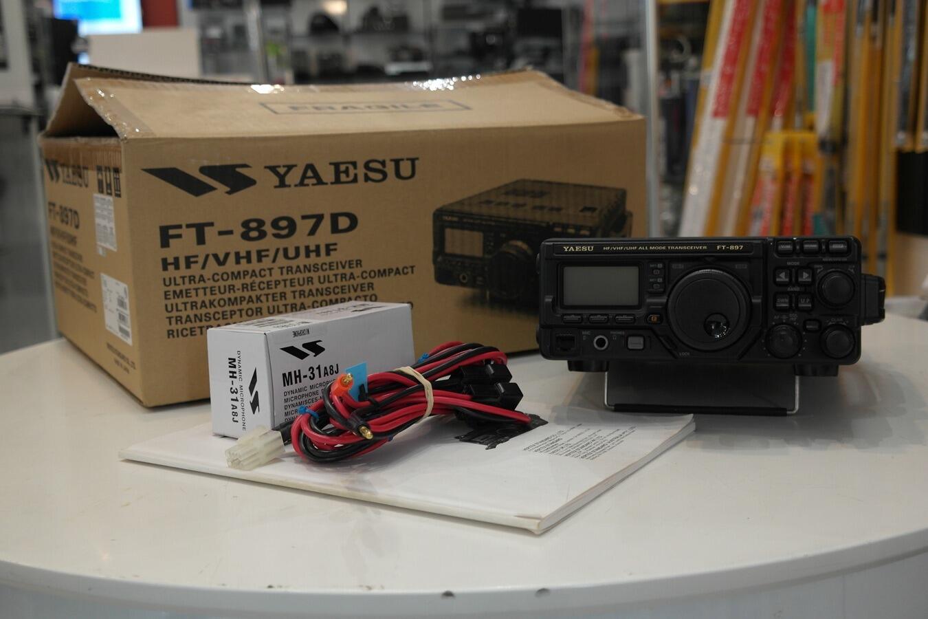 Yaesu FT-897Dトランシーバー ブラック FT-897D/FT-897DM/FT-897DS