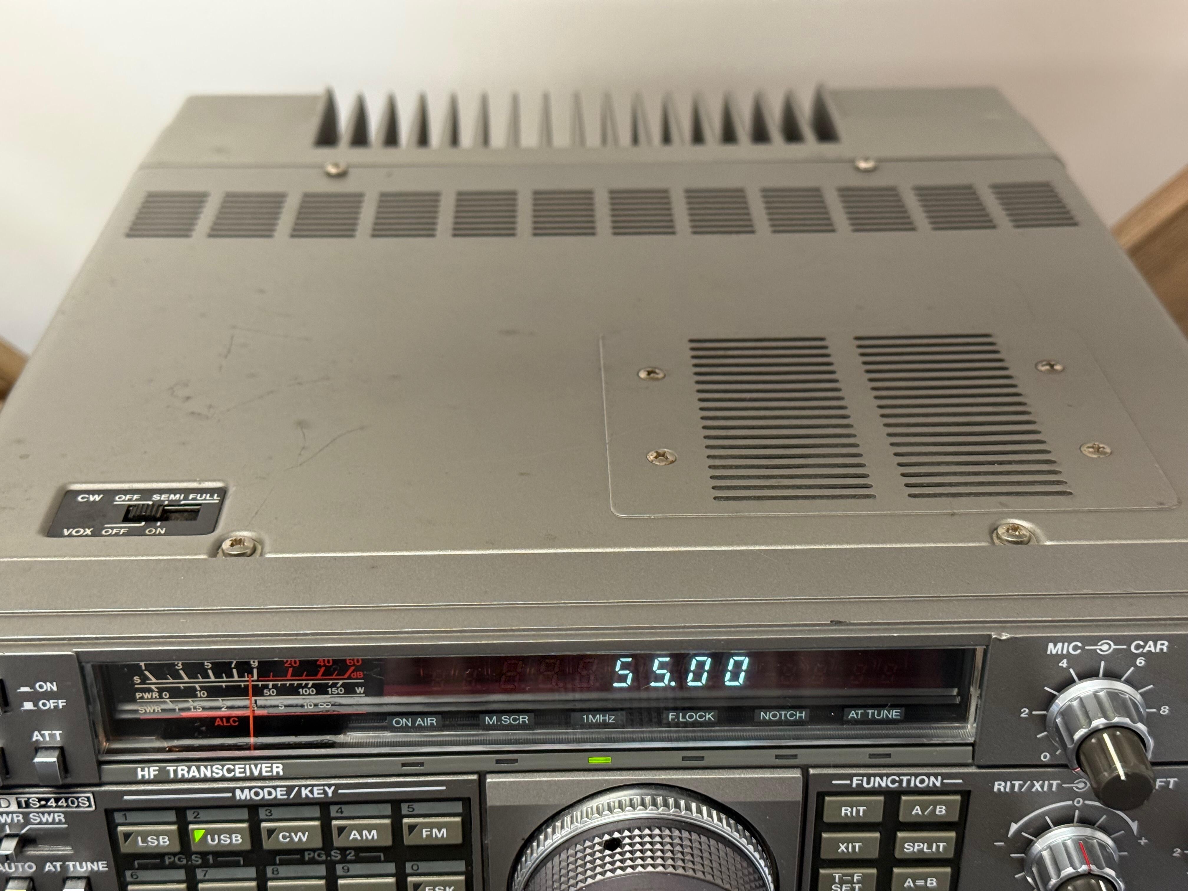 Second Hand Kenwood TS-440S HF Transceiver – Radioworld UK