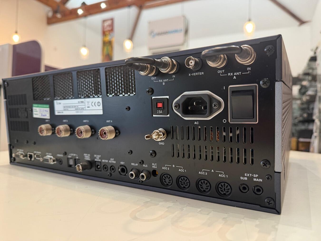 Second Hand Icom IC-7800 MKII HF Transceiver | Radioworld UK