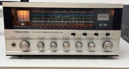 Rescue Rigs Realistic DX‑160 Communications Receiver – Needs TLC