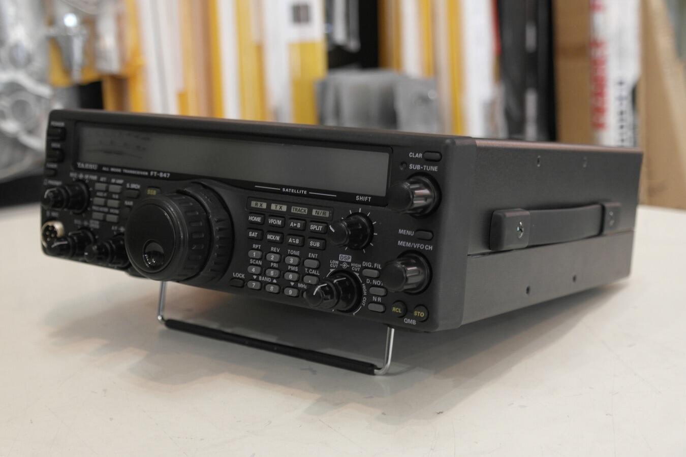 Second Hand Yaesu FT-847 Multiband HF/VHF/UHF Transceiver