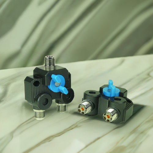 "Watson CX-SW2PL 2-way coax switch with SO-239 connector"