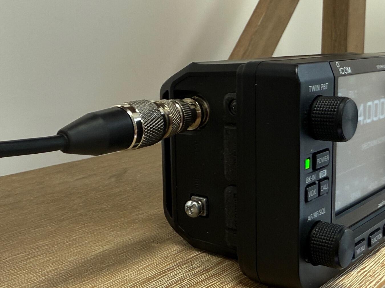 Second Hand Icom IC-705 HF VHF UHF QRP Transceiver | Radioworld UK