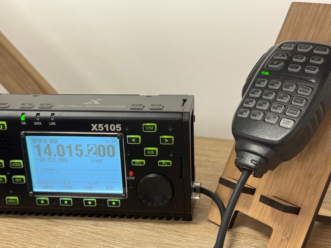 Second Hand Xiegu X5105 QRP Transceiver – 5W HF & 6M | Radioworld