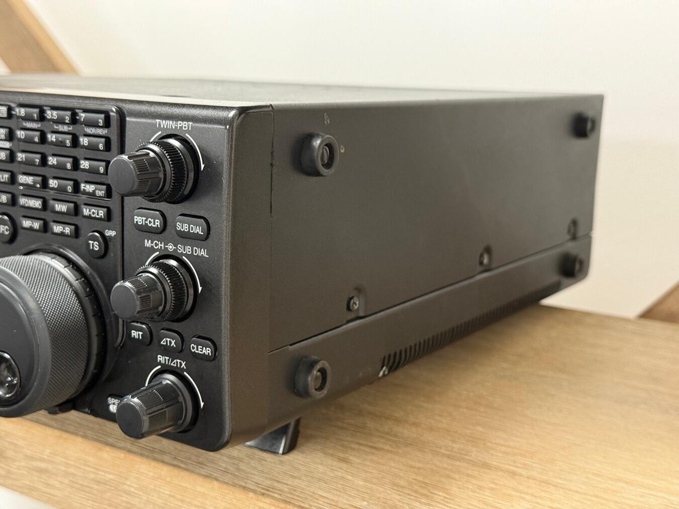 Second Hand Icom IC‑9100 HF/VHF/UHF All‑Band Transceiver