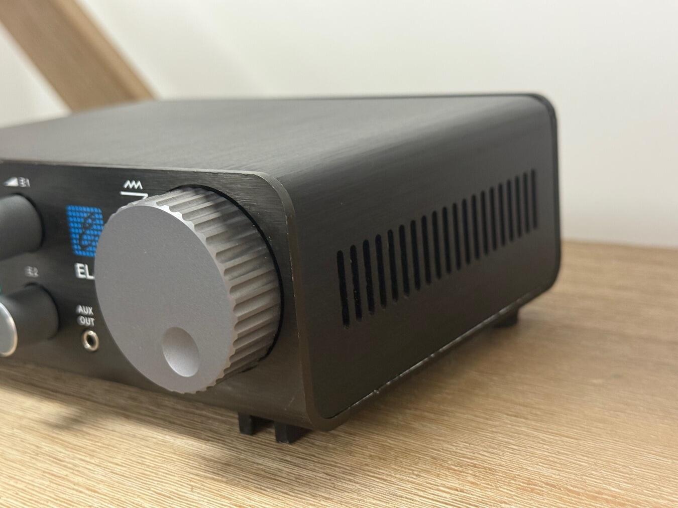 Pre-owned Elad FDM-DUO HF SDR radio