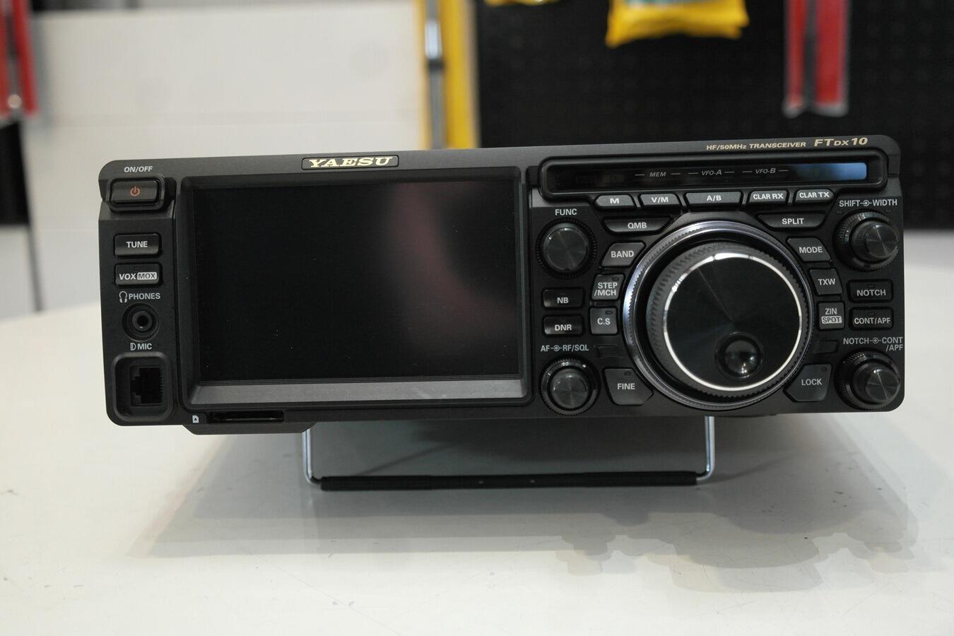 Second Hand Yaesu FTDX10 HF/50MHz SDR Transceiver – Hybrid SDR