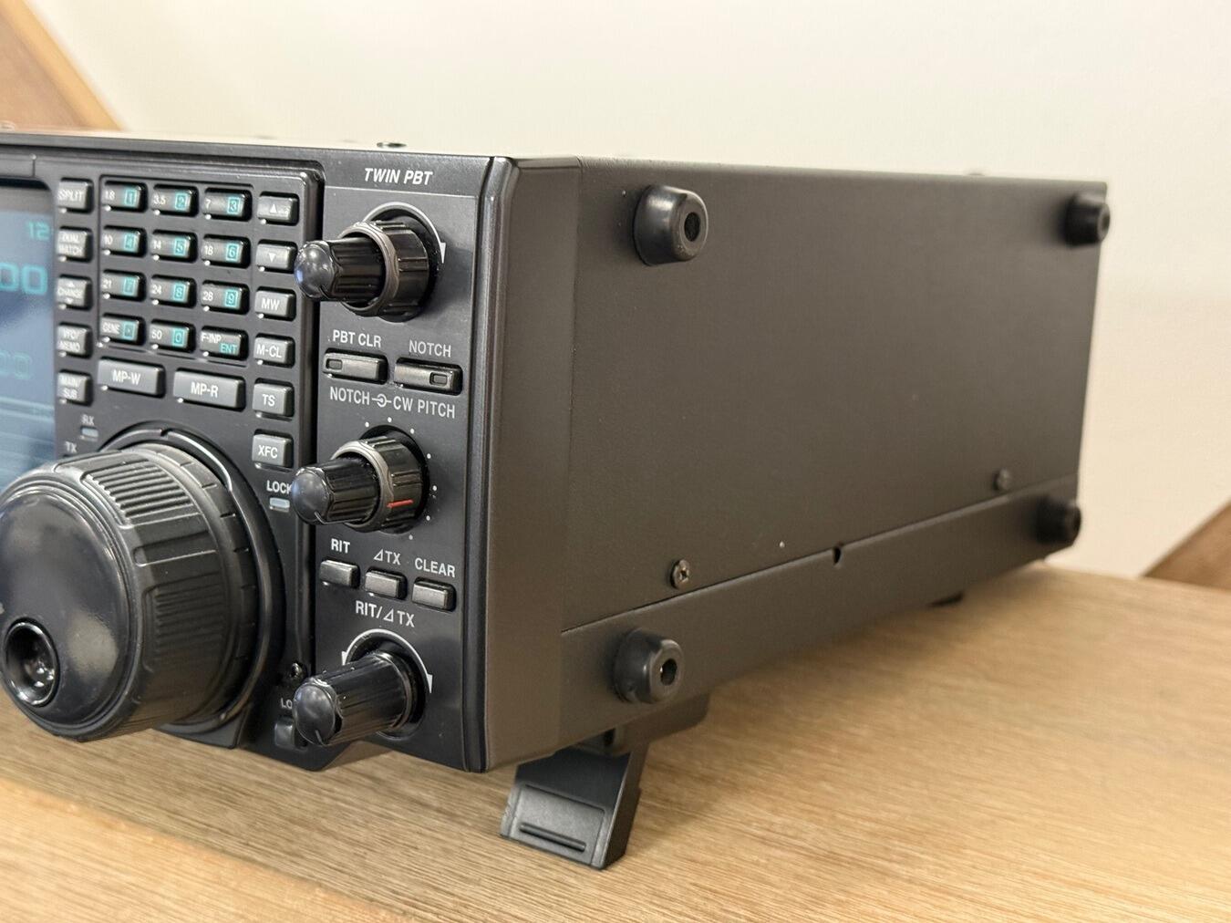 Second Hand Icom IC-756PRO HF/6m Transceiver 100W | Radioworld