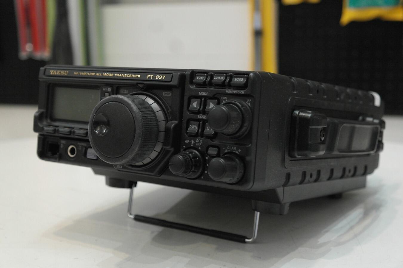 Second Hand Yaesu FT-897D Multiband Portable Transceiver (With FP