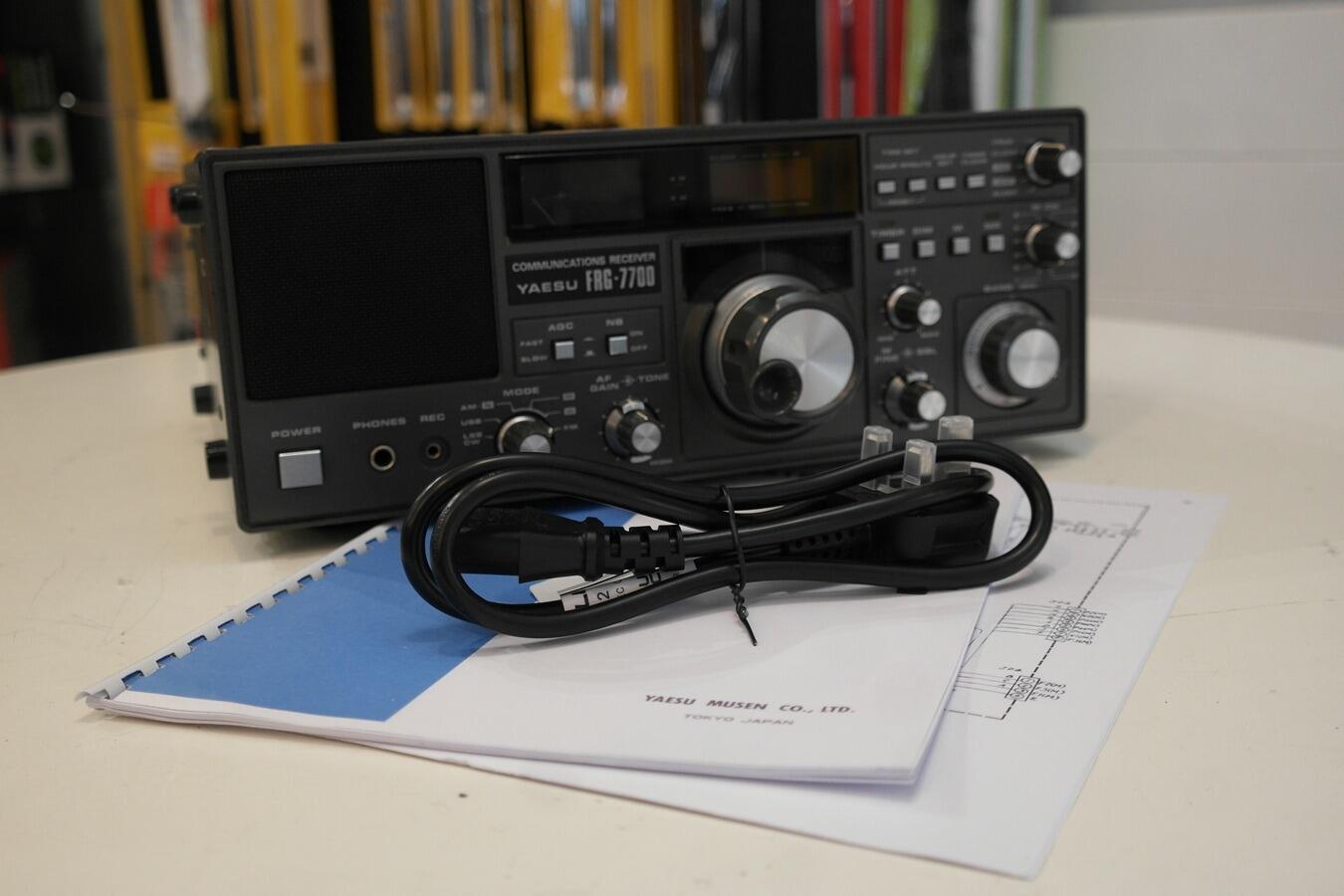 Second Hand Yaesu FRG-7700 HF Communications Receiver – Radioworld UK